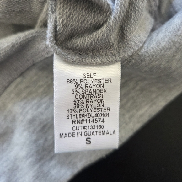 Anthropologie NuRode Gray Pullover Sweatshirt, Boho Green Ruffle Plaid Sleeve SM - Picture 7 of 8